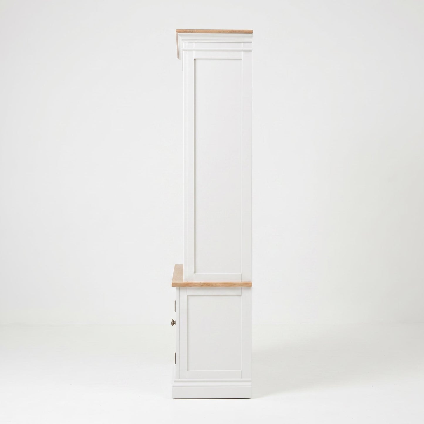 Laurelwood Bookcase